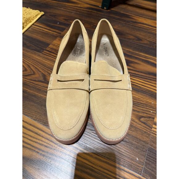 Vionic Cheryl II Lug Penny Loafer Suede Size 9.5 - Picture 3 of 9